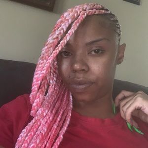 Meet your Posher, Kendra